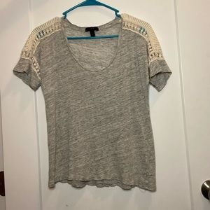 grey t-shirt